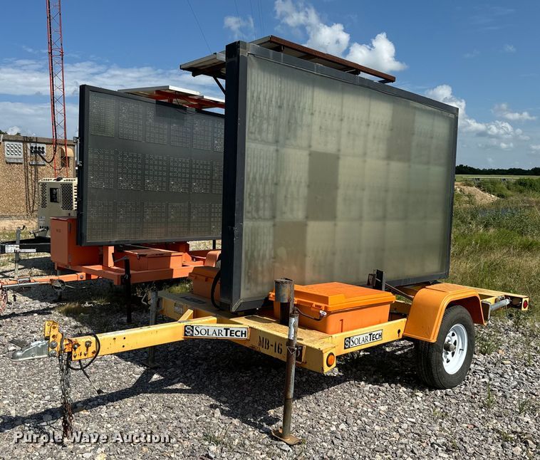 image for item NQ9616 2010 SolarTech Silent Messenger  message board trailer