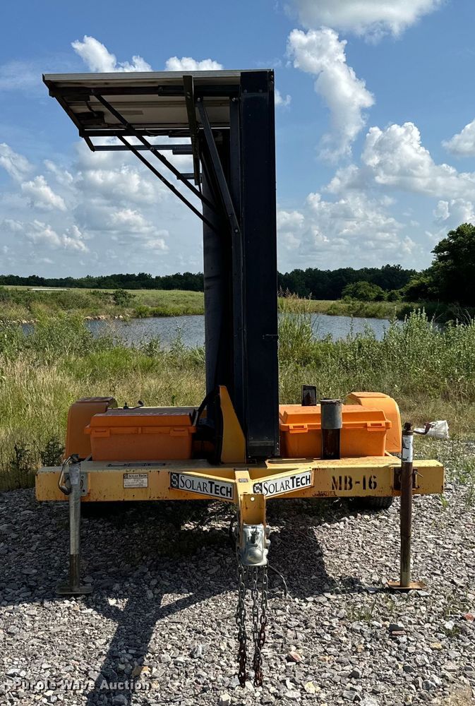 image for item NQ9616 2010 SolarTech Silent Messenger  message board trailer