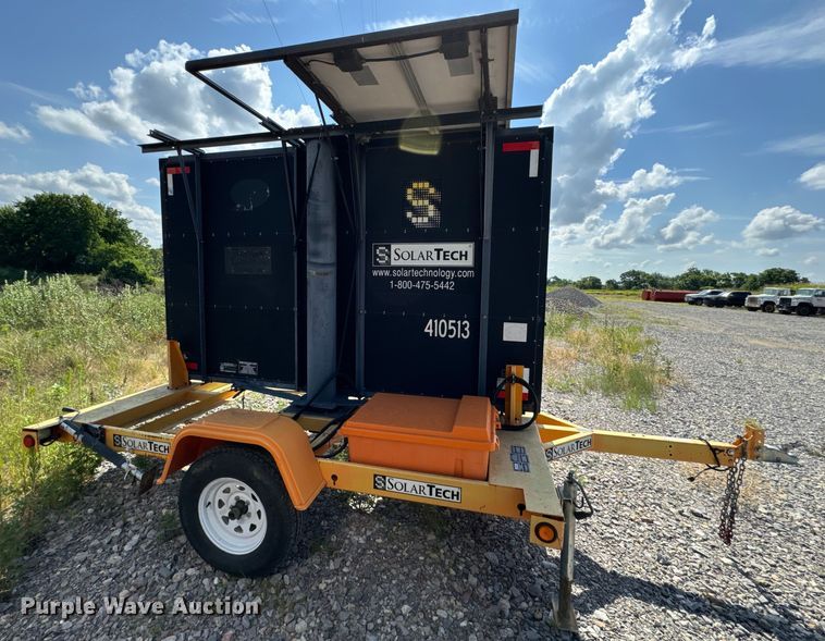 image for item NQ9616 2010 SolarTech Silent Messenger  message board trailer