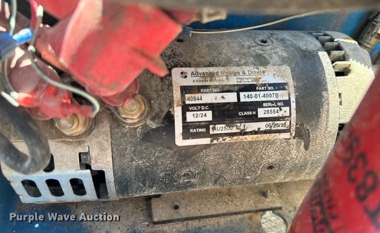 image for item NQ9617 2015 Genie GS-1930 scissor lift