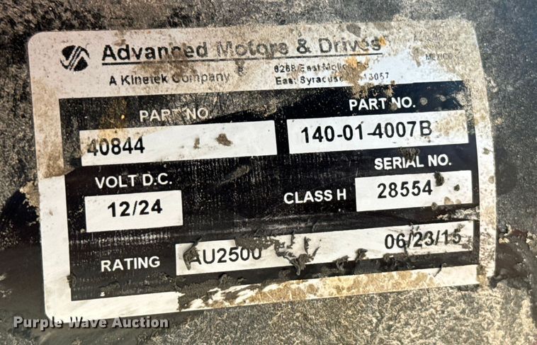 image for item NQ9617 2015 Genie GS-1930 scissor lift