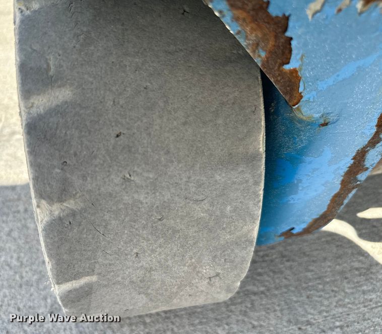 image for item NQ9617 2015 Genie GS-1930 scissor lift