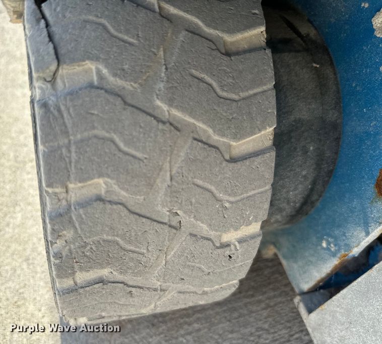 image for item NQ9617 2015 Genie GS-1930 scissor lift