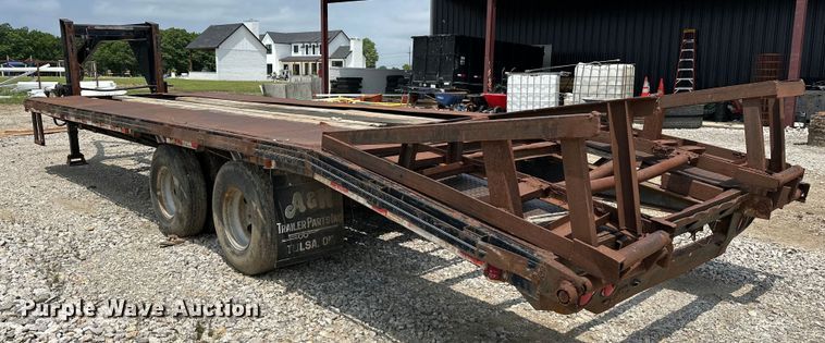 image for item NR9953 1990 Trail King  equipment trailer