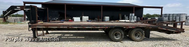 image for item NR9953 1990 Trail King  equipment trailer