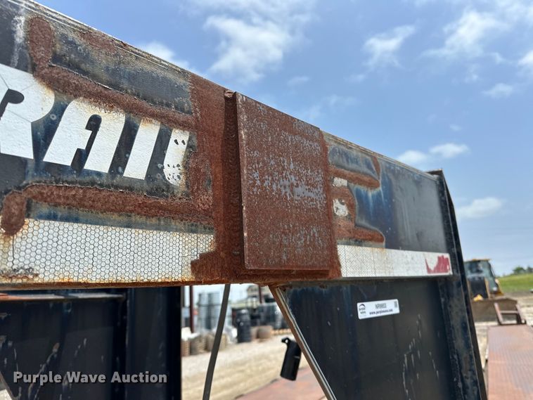 image for item NR9953 1990 Trail King  equipment trailer