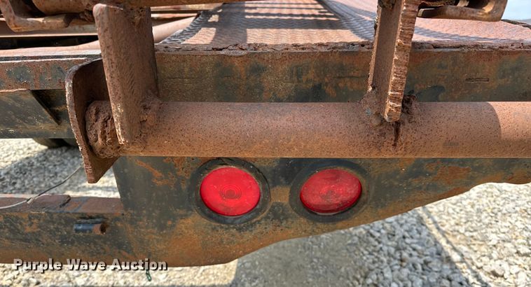 image for item NR9953 1990 Trail King  equipment trailer