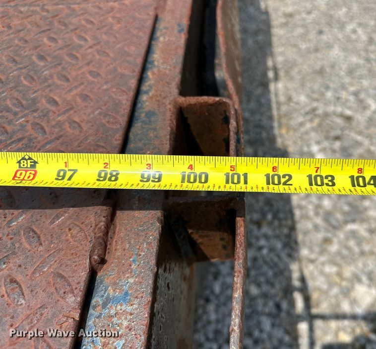 image for item NR9953 1990 Trail King  equipment trailer