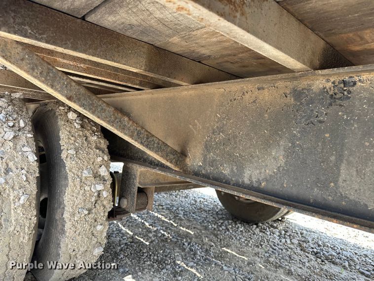 image for item NR9953 1990 Trail King  equipment trailer