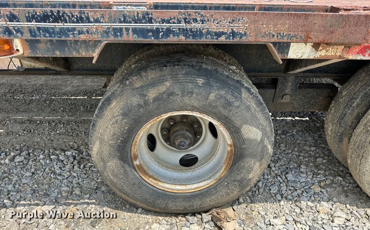 image for item NR9953 1990 Trail King  equipment trailer