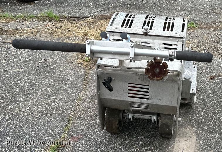 image for item NT9229 Soff-Cut X-450 concrete saw