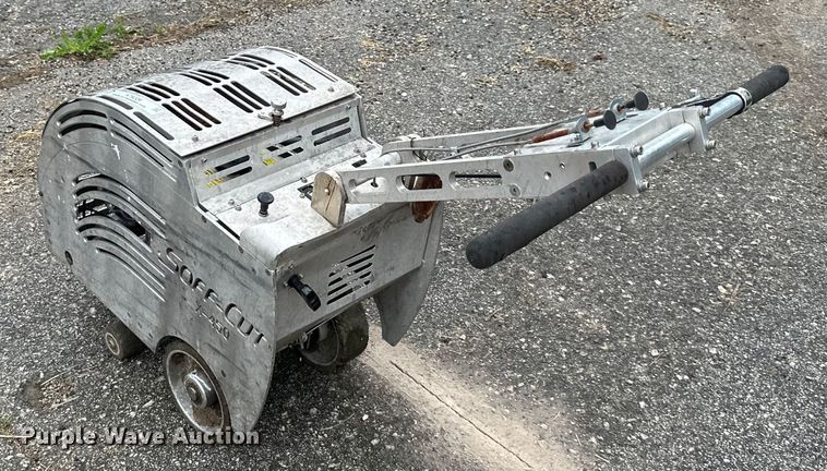 image for item NT9229 Soff-Cut X-450 concrete saw