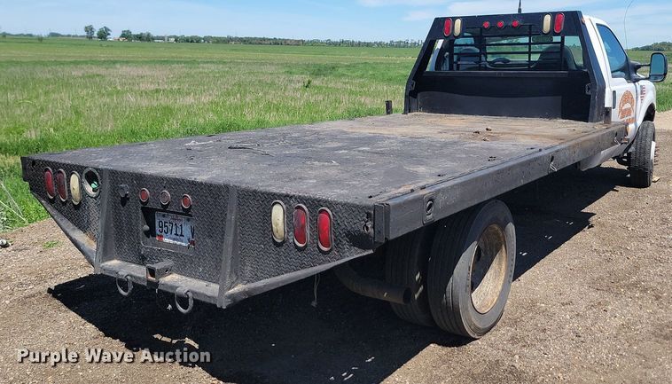 image for item NZ9923 2007 Ford  F450 Super Duty flatbed truck