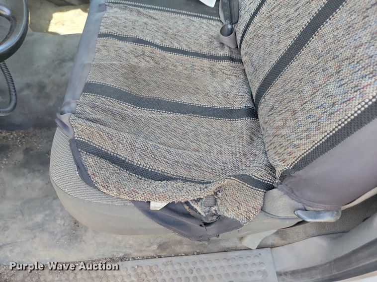 image for item NZ9923 2007 Ford  F450 Super Duty flatbed truck