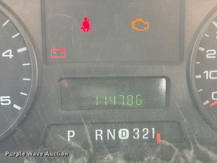 image for item NZ9923 2007 Ford  F450 Super Duty flatbed truck