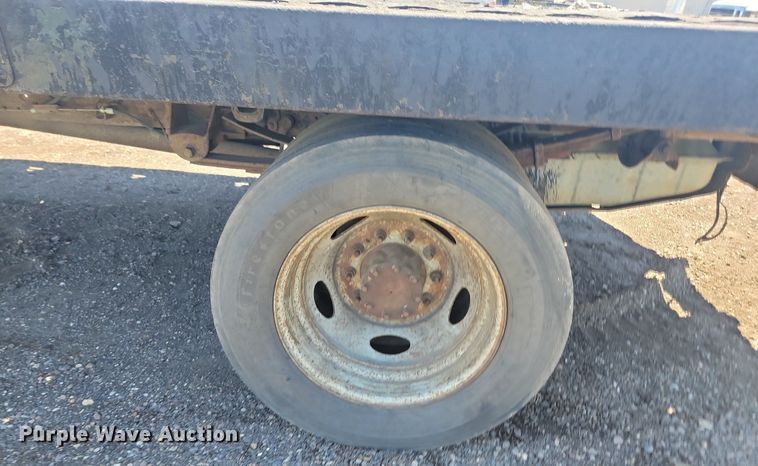 image for item NZ9923 2007 Ford  F450 Super Duty flatbed truck