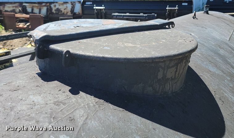 image for item NZ9929 Asphalt tank