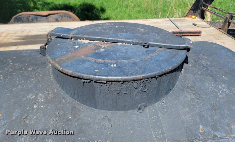 image for item NZ9929 Asphalt tank