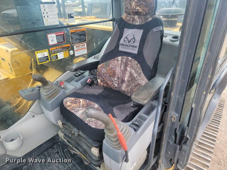 image for item OD9523 2016 John Deere 300G LC excavator