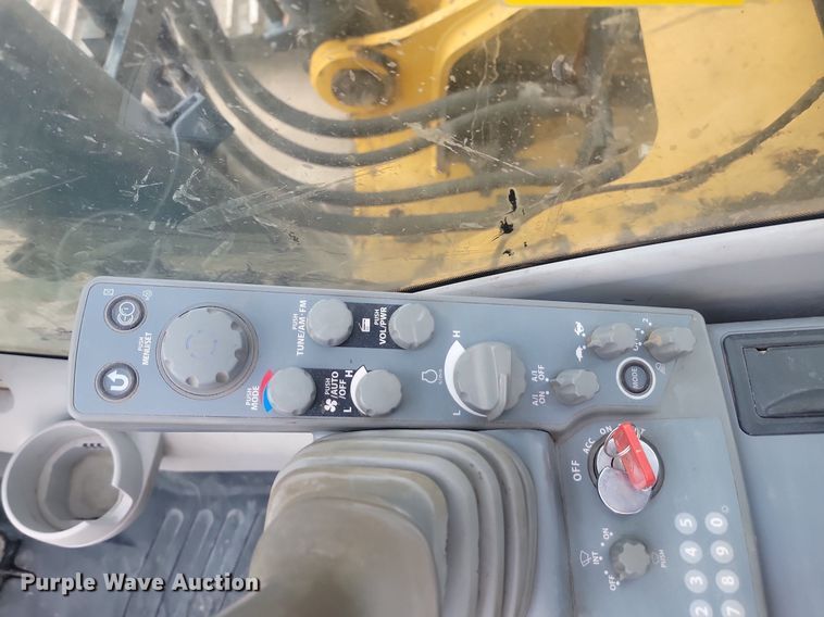 image for item OD9523 2016 John Deere 300G LC excavator