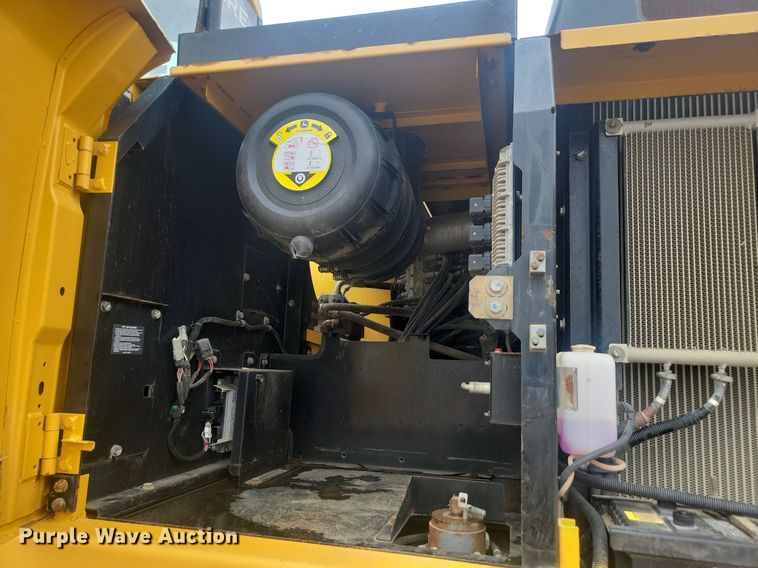 image for item OD9523 2016 John Deere 300G LC excavator