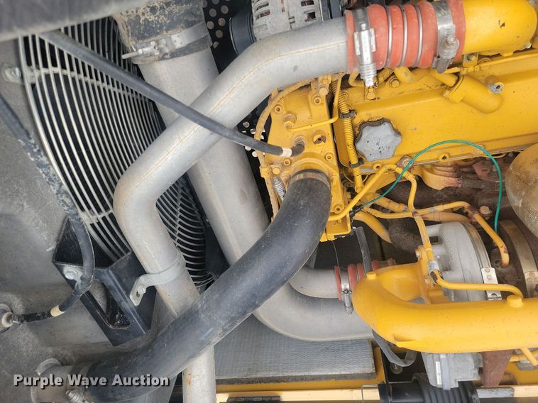 image for item OD9523 2016 John Deere 300G LC excavator