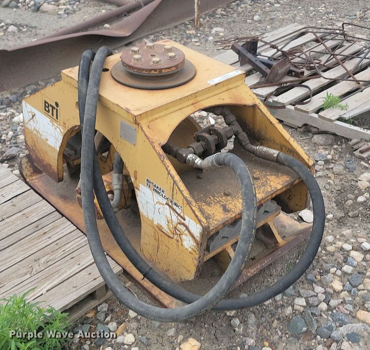 image for item OD9525 BTi TC-150S plate compactor