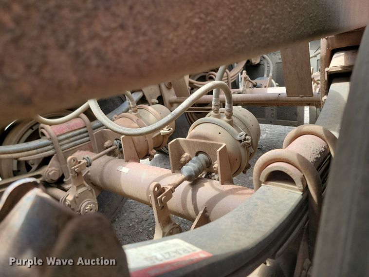 image for item OD9526 1986 Midland  MG40C bottom dump trailer