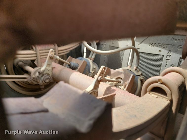 image for item OD9526 1986 Midland  MG40C bottom dump trailer