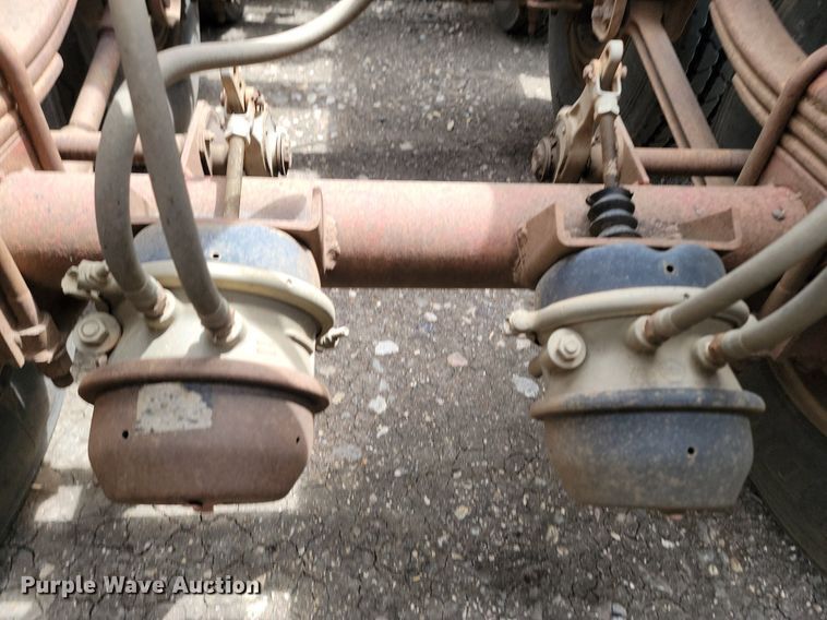 image for item OD9526 1986 Midland  MG40C bottom dump trailer