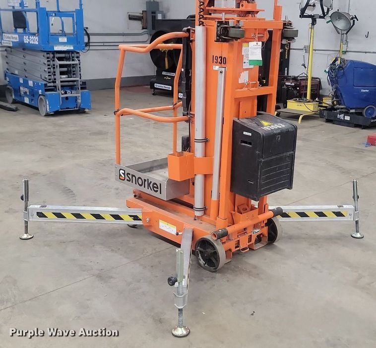 image for item OD9563 2017 Snorkel UL25DC vertical lift