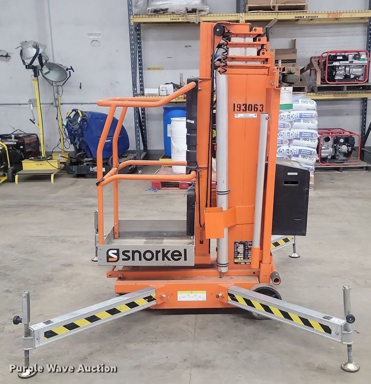 image for item OD9563 2017 Snorkel UL25DC vertical lift