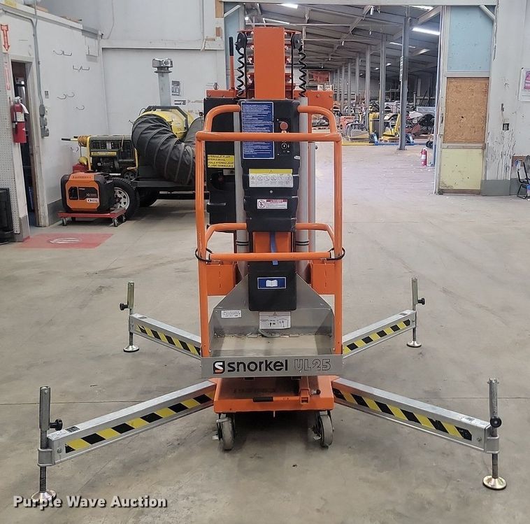 image for item OD9563 2017 Snorkel UL25DC vertical lift