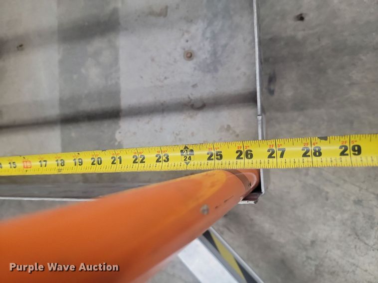 image for item OD9563 2017 Snorkel UL25DC vertical lift