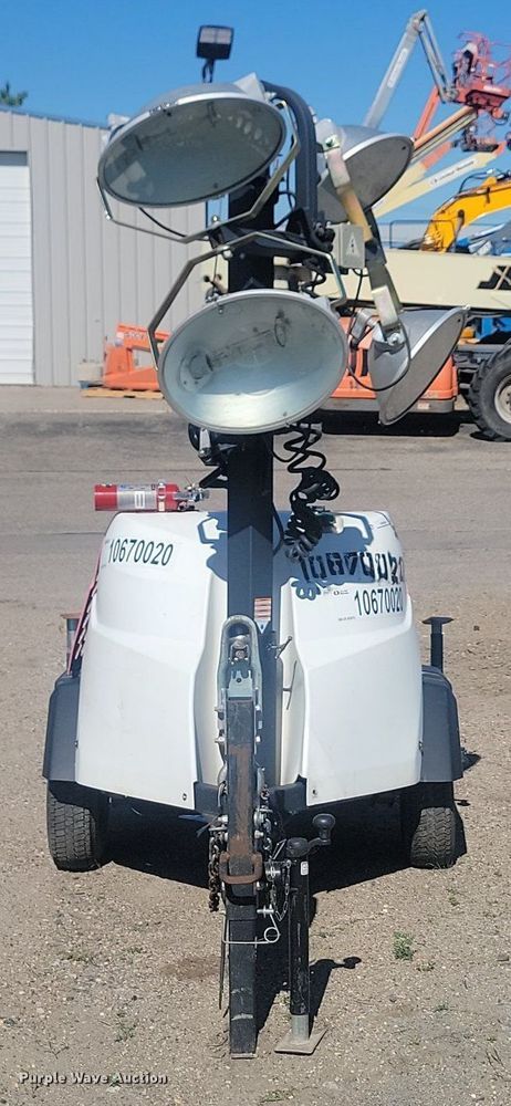 image for item OD9564 Generac Magnum Pro MLT6SM light plant