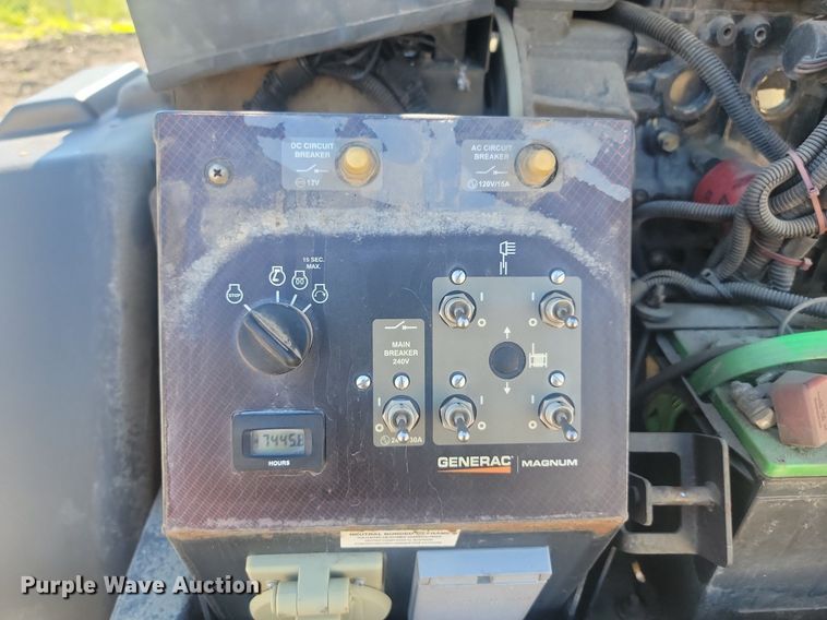 image for item OD9564 Generac Magnum Pro MLT6SM light plant