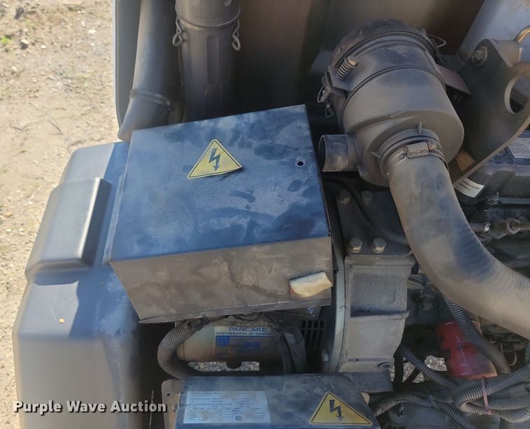 image for item OD9564 Generac Magnum Pro MLT6SM light plant