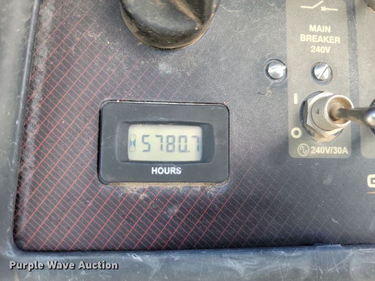 image for item OD9566 Generac Magnum Pro MLT6SM light plant