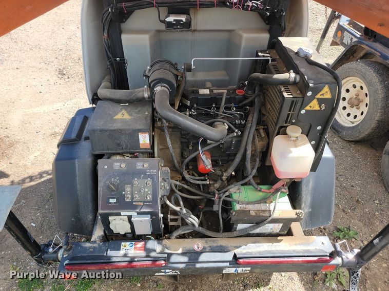 image for item OD9566 Generac Magnum Pro MLT6SM light plant