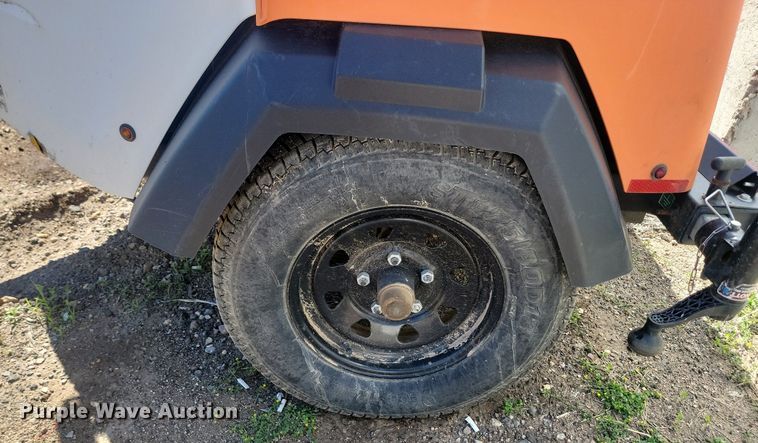 image for item OD9566 Generac Magnum Pro MLT6SM light plant