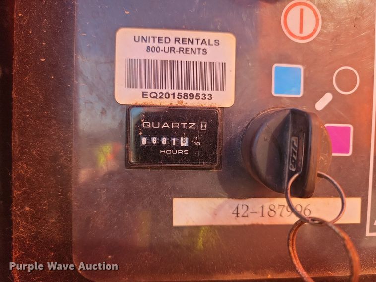 image for item OD9568 2014 JLG 600S boom lift