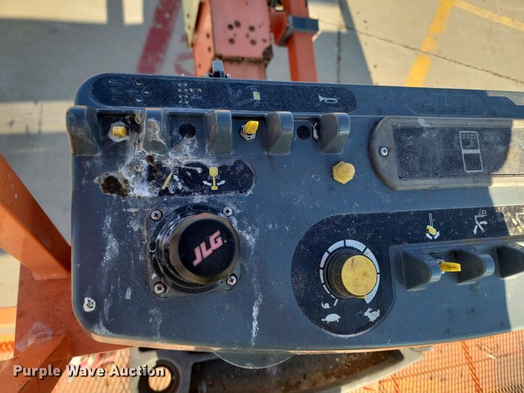 image for item OD9568 2014 JLG 600S boom lift