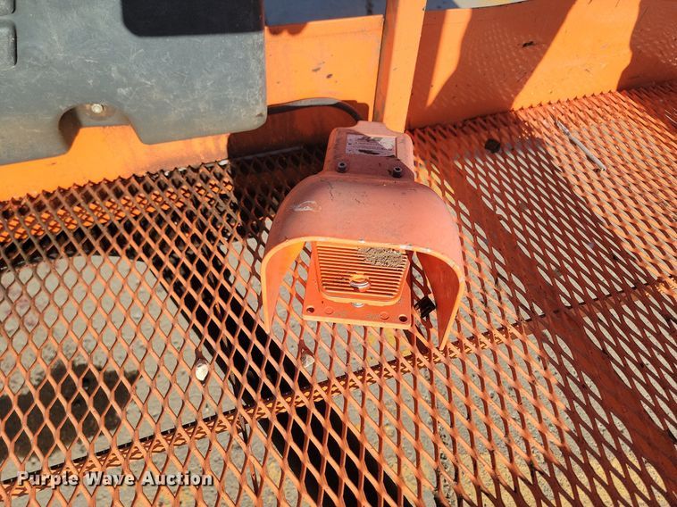 image for item OD9568 2014 JLG 600S boom lift