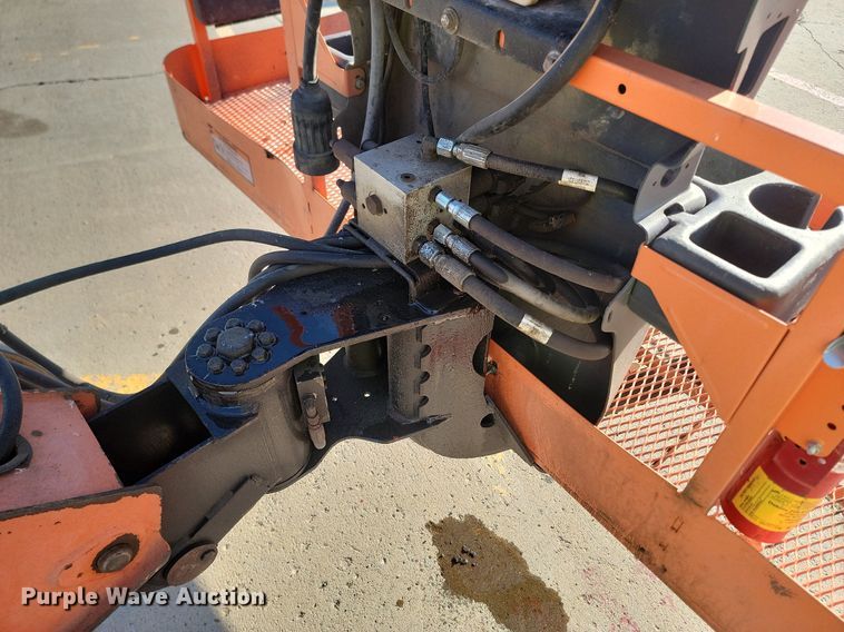 image for item OD9568 2014 JLG 600S boom lift