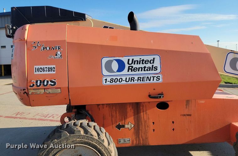 image for item OD9568 2014 JLG 600S boom lift