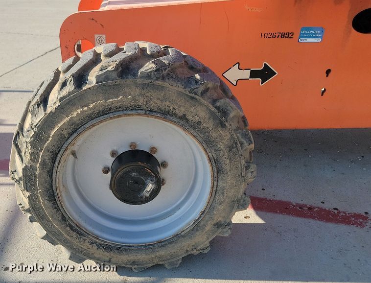 image for item OD9568 2014 JLG 600S boom lift