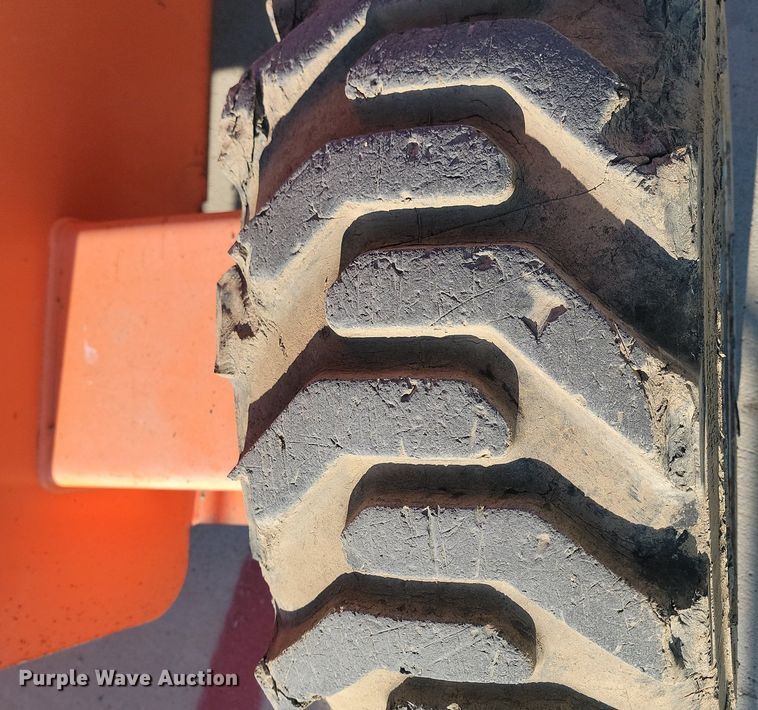 image for item OD9568 2014 JLG 600S boom lift