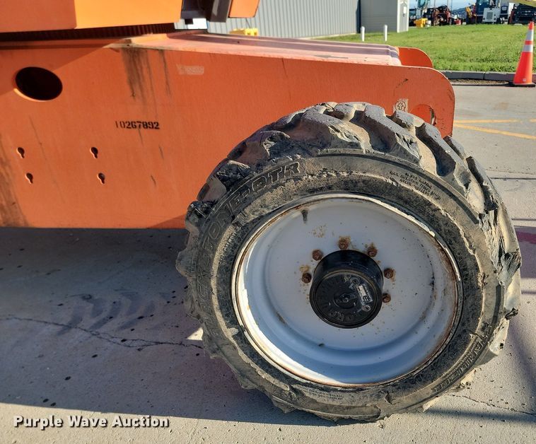 image for item OD9568 2014 JLG 600S boom lift