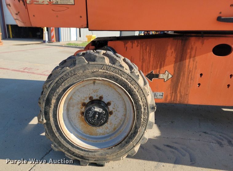 image for item OD9568 2014 JLG 600S boom lift