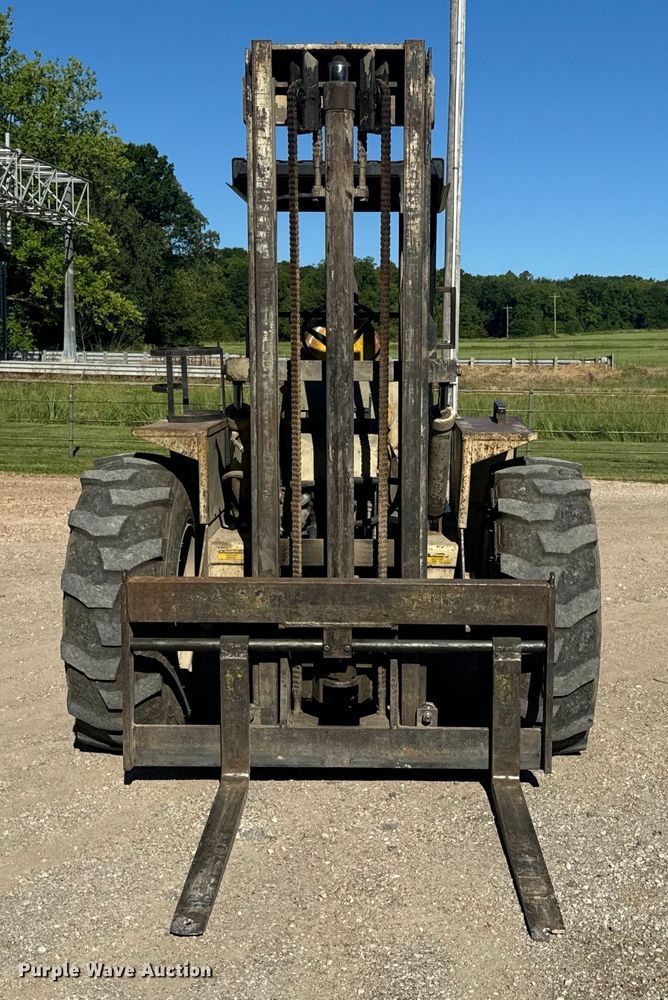 image for item OF9703 Ingersoll-Rand RT706E forklift